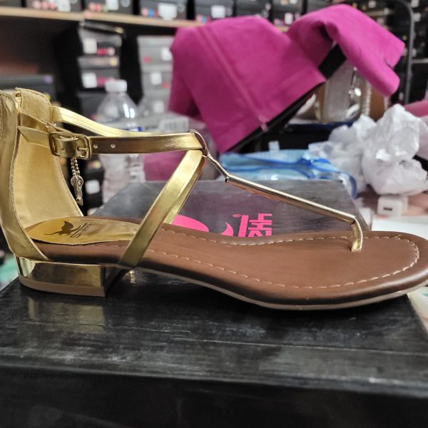 Trendy Gold Sandals