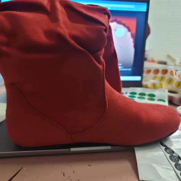 Trendy Red Suede Boots